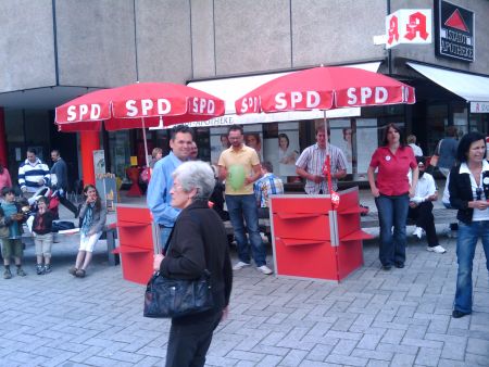 SPD Infostand Nagolder Vorstadtplatz 02.05.09