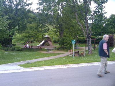 Ortsrundgang mit Kandidaten in Pfrondorf.